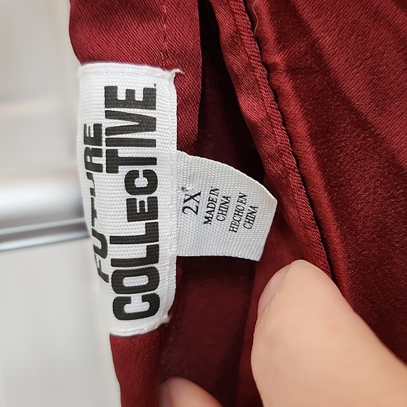 Maroon Silk Skirt, 2x - Picture 6 of 8